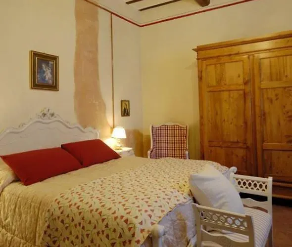 Bed and breakfast Cimamori 3*